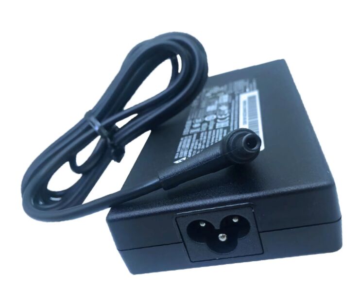 Originale 120W Chicony A17-120P2A Alimentatore Adattatore + Cavo Originale 120W Chicony A17-120P2A Alimentatore Adattatore + Cavo