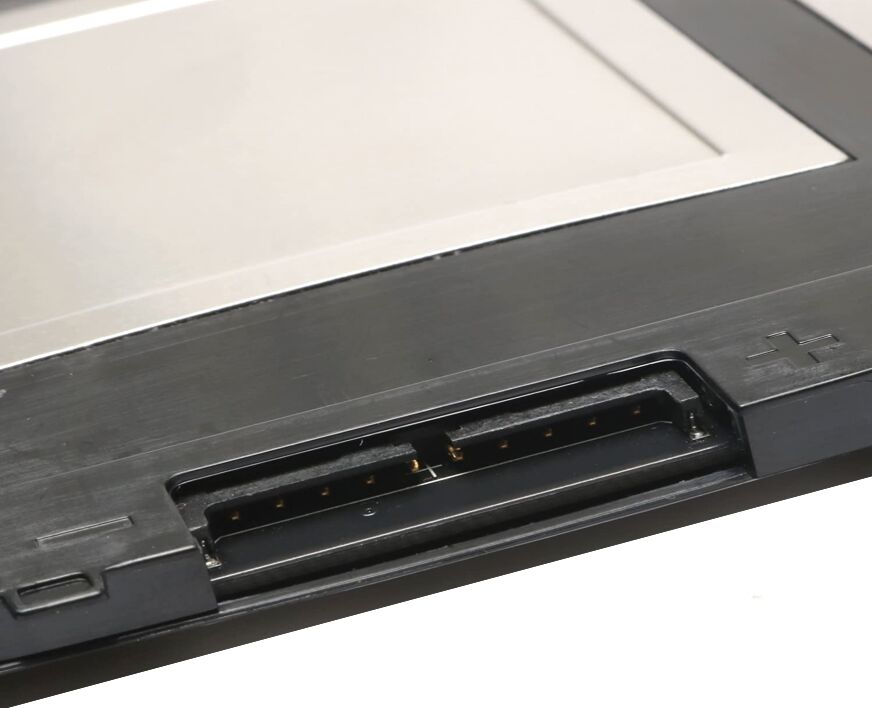 Originale 4 Cell 51Wh Dell 451-BBLM Batteria Originale 4 Cell 51Wh Dell 451-BBLM Batteria