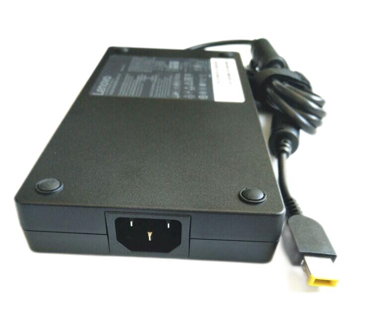 230W Lenovo Thunderbolt 3 WorkStation Dock 40AN0230TW Adattatore +Cavo 230W Lenovo Thunderbolt 3 WorkStation Dock 40AN0230TW Adattatore +Cavo