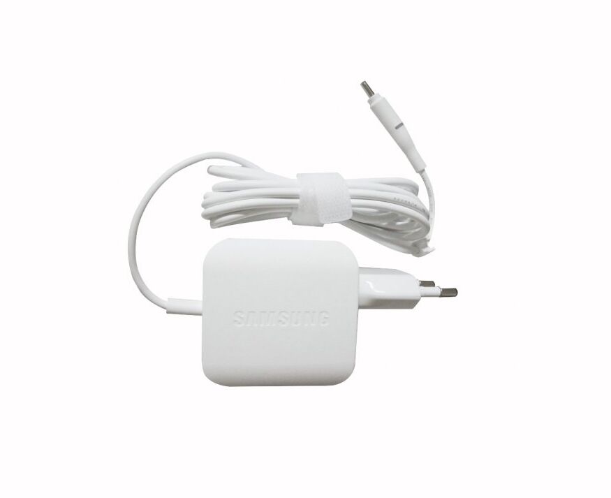 Originale 45W Alimentatore Adattatore per Samsung 930X5J NP930X5J